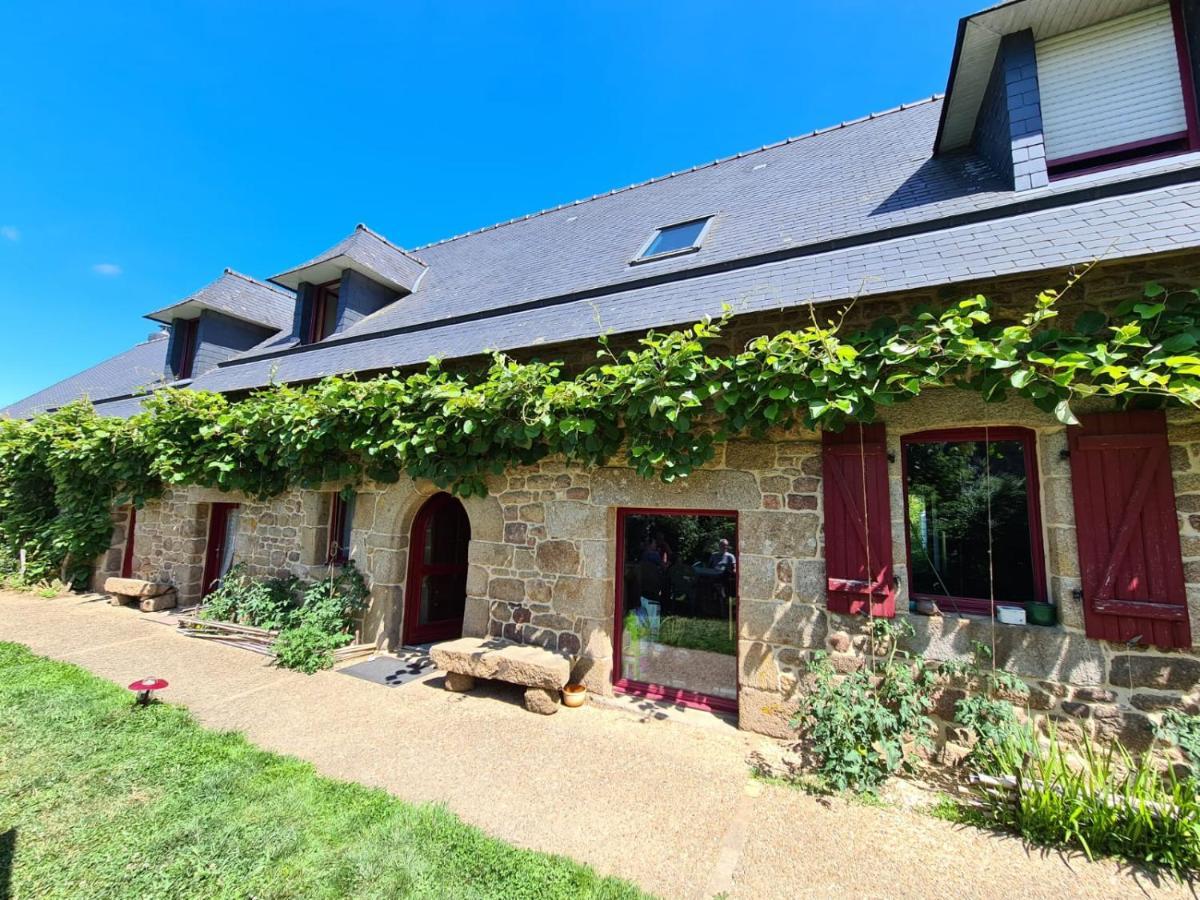 Chambres D'Hotes La Roche Saint-Hilaire-des-Landes Exterior photo